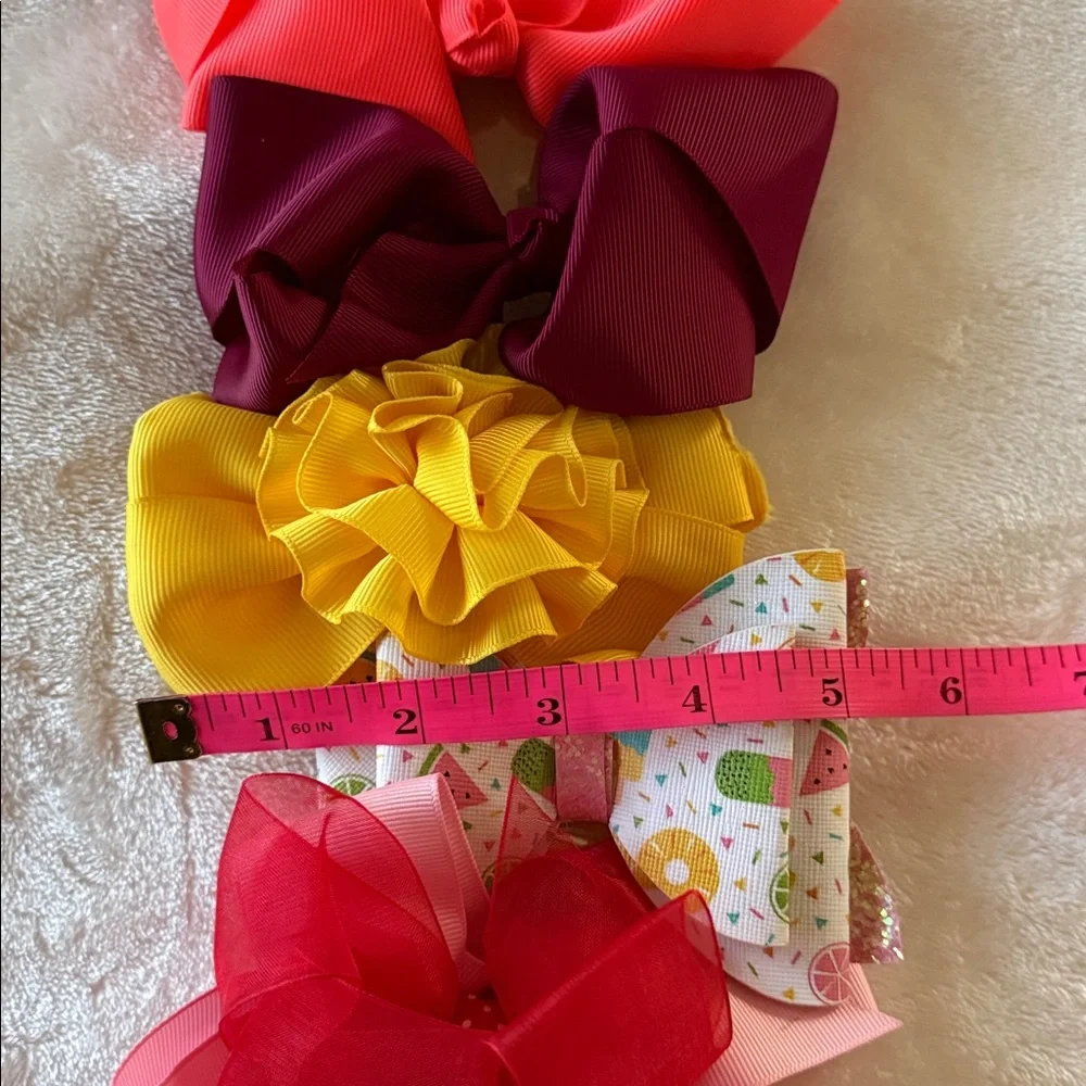 Lot of 10 girl clip on hair bows
